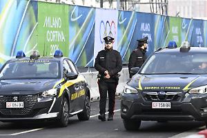 Olimpiadi Invernali, si va in scena. Cerimonia inaugurale a San Siro in una Milano blindata e off-limits