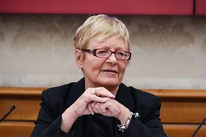 Contro i contratti pirata si muovono parti sociali e opposizione. E il governo?