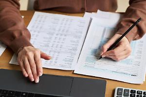 Ritardi di pagamento, l'Italia migliora ma un'impresa su tre a rischio chiusura