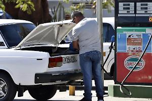 Cuba, gli Usa autorizzano la ripresa della vendita di petrolio venezuelano all&rsquo;isola