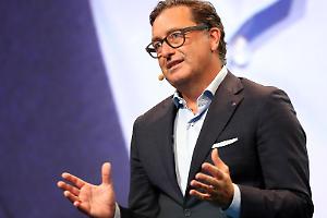 Leica, dalla macchina fotografica al cellulare, e ritorno. L'azienda lancia il suo primo smartphone