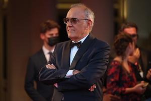 Barbera confermato direttore artistico della Biennale