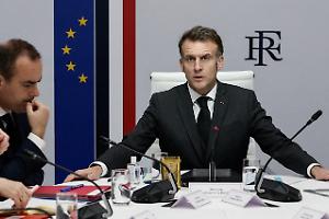 Missione a Hormuz, Macron gela Trump. Israele azzoppa (ancora) il regime