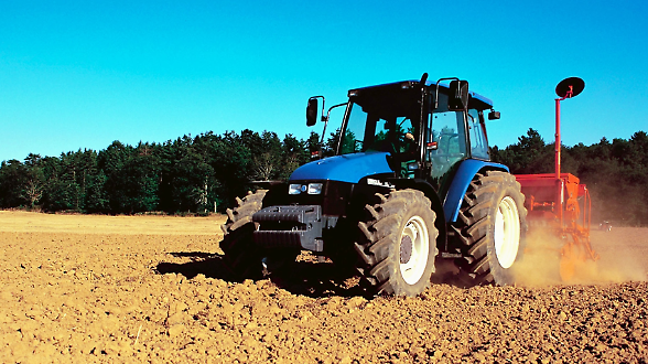 Macchine trattrici, 2025 a doppia cifra dopo tre anni di cali