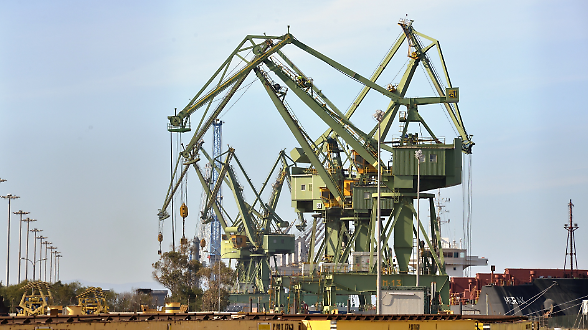 Altri 257 milioni per l&rsquo;ex Ilva. Le crisi industriali senza fine