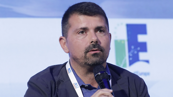 Contro il granchio bluin arrivo altri 1,5 mln per le vongole di Goro