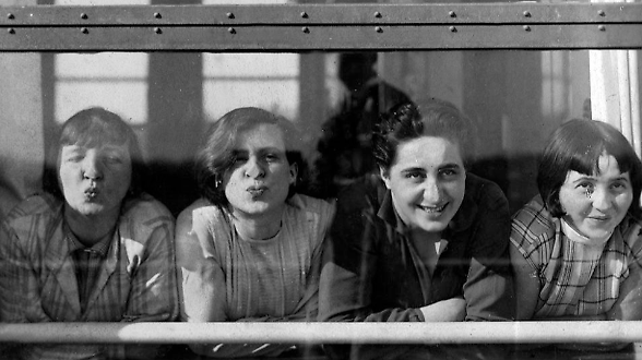 Il cono d&rsquo;ombra del Bauhaus, un grande laboratorio femminile