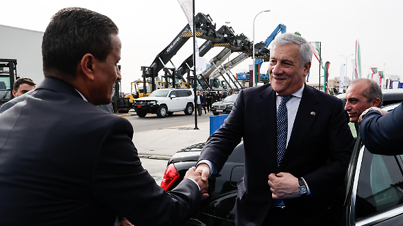 La Premier a Seul, Tajani in Libia tra accordi portuali ed export
