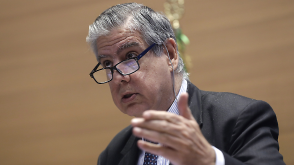 Leonardo-Fincantieri: Pontecorvo ritratta sulla fusione, in bilico la riconferma