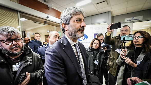 Regione Campania Roberto Fico presenta la Giunta