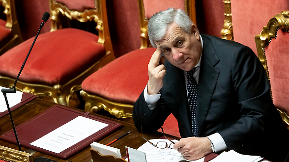 Nomina Freni alla Consob: Tajani scatena la bagarre. Dalla Lega solo falsit&agrave;