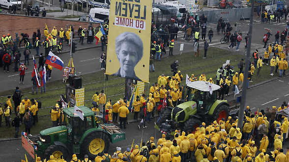 Sul Mercosur von der Leyen si trova stretta tra due fuochi 
