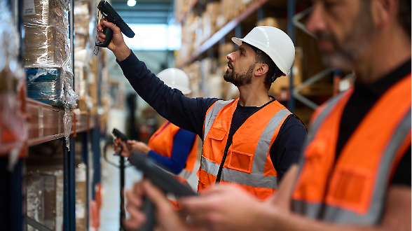 Oltre l&rsquo;efficienza . Processi, persone  e tecnologia integrati nella bussola  dell&rsquo;operations manager