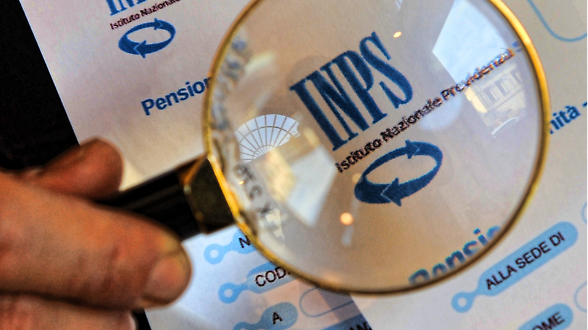 Pensioni, torna lo scontro sui requisiti. L&rsquo;allarme della Cgil, proposta di stop