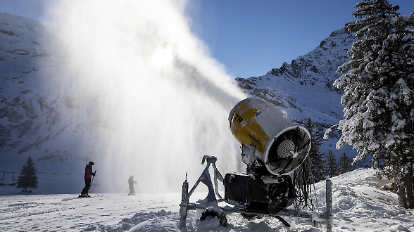 La neve tecnica? &laquo;Ormai un&rsquo;infrastruttura strategica&raquo;. E gli impianti sono &laquo;un&rsquo;assicurazione per il business&raquo;