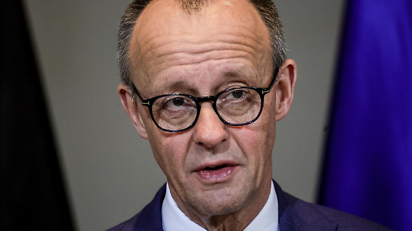 Nucleare, per Berlino vacilla l'ultimo tab&ugrave;. Si apre all'idea di uno scudo europeo