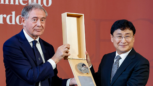 Silicon Box, la conferma di Urso: &laquo;Invitalia al lavoro per Novara&raquo;