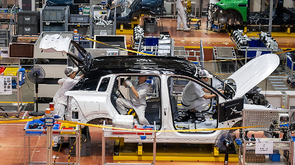 Elettrico, il successo cinese e la crisi dell'industria europea