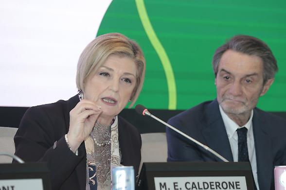 Calderone celebra il Gol in Lombardia, ignorando il Sud