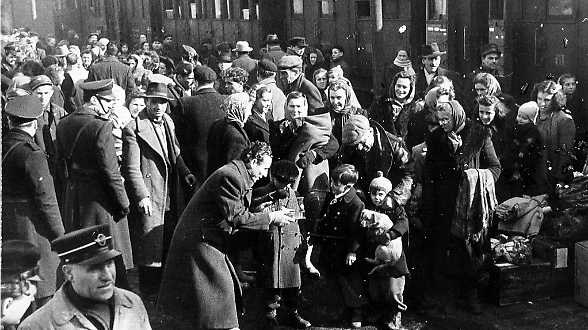 Gli esuli chiedono rispetto per aver pagato, dopo la Seconda guerra mondiale, un altissimo prezzo