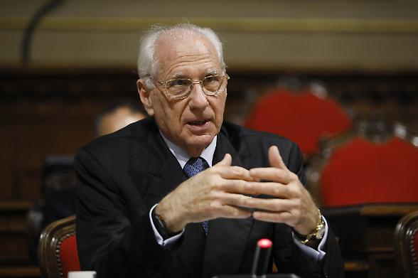 Ciucci: &laquo;Entro l&rsquo;estate daremo il via ai lavori&raquo;. Ma il governo lo ha gi&agrave; smentito: tempi lunghi