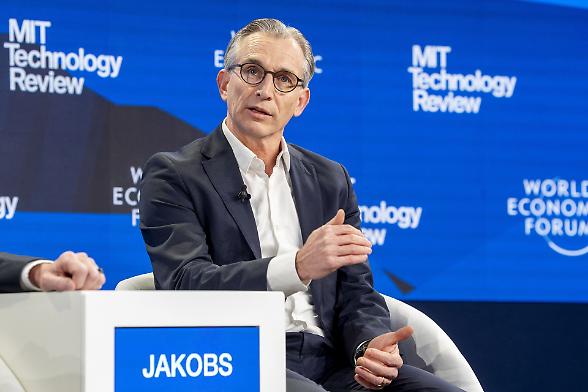 Philips torna all'utile dopo tre anni. Vola in Borsa (+555)