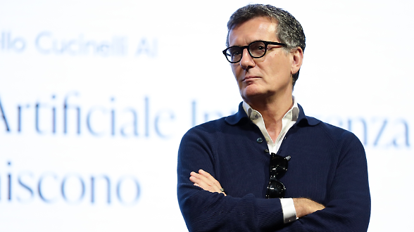 Gli smart glasses Meta spingono i ricavi. Essilux arriva a 28,5 miliardi