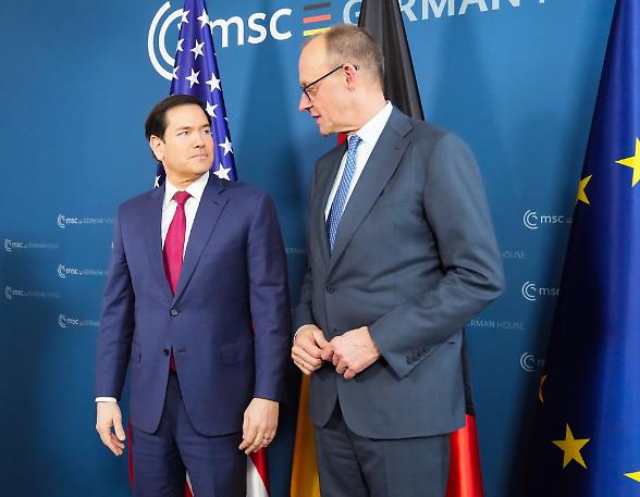 Rubio tende la mano: &laquo;Usa ed Europa ancora insieme&raquo;. Wang: &laquo;Partner, non rivali&raquo;