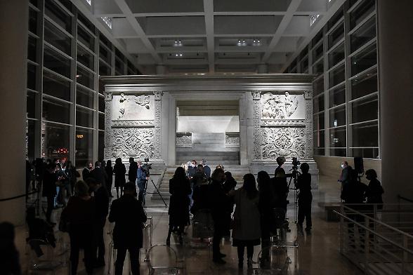 Numeri record nei musei ma uno su due non paga. Tra grandi attrattori e rete diffusa, il conto resta pubblico