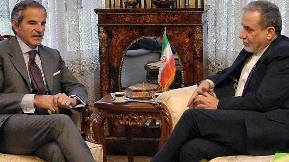 A Ginevra, crocevia della diplomazia, ripartono oggi i colloqui Usa-Iran. Teheran: &laquo;Pronti a controlli sul nucleare&raquo;