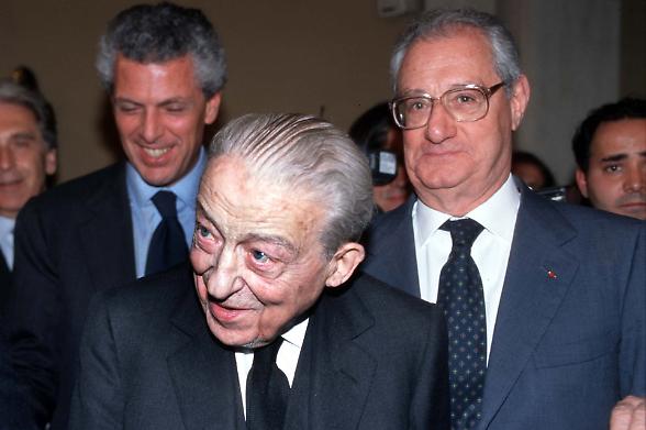 Per Mps-Mediobanca fusione e delistingPiazzetta Cuccia manterr&agrave; la quota in Generali