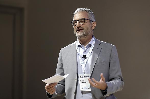 Dopo i laureati in fuga dal Sud, ora traslocano anche i genitori. Una perdita di quasi 7 miliardi l&rsquo;anno