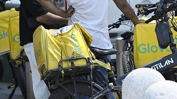 Glovo, ok dal gip di Milano al commissariamento. &laquo;Ora regolarizzare i rider&raquo;