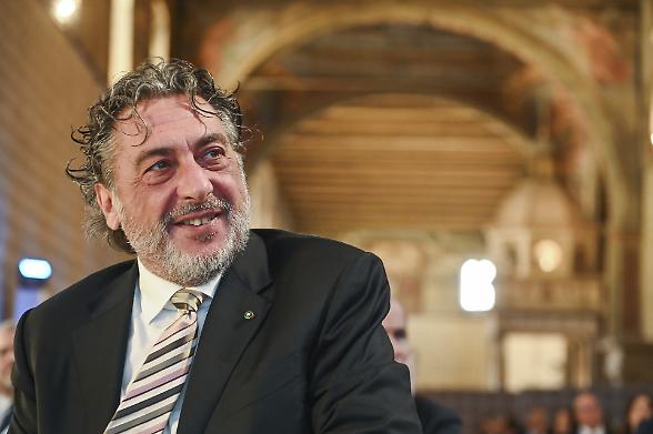 Unipol, macchina da dividendi che tiene a galla le coop