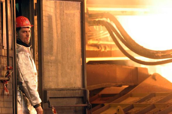 Ilva, l&rsquo;emergenza permanente che porta, di svolta in svolta, verso la chiusura?