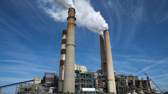 Taglio degli Ets, un regalo ai tedeschi. Export a basso costo di energia pagata dalle bollette italiane