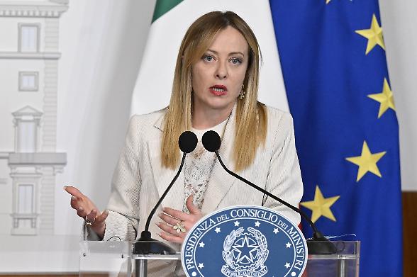 Iran, Italia non preavvisata dell'attacco. L'esecutivo frena: serve de-escalation