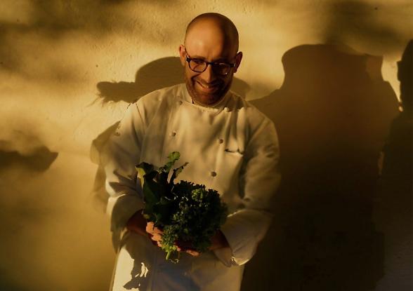 L&rsquo;orto del pensiero di Alessio Bordenca e il ritorno a casa che diventa cucina nuova