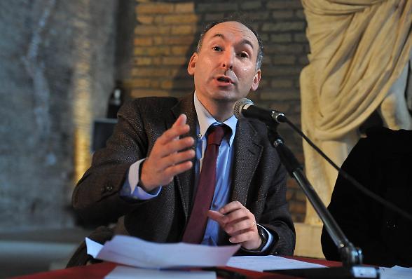 Ampliamento dei beneficiari. Leon: &laquo;Aprire ai privati va bene. Ma servono obblighi e patti chiari&raquo;