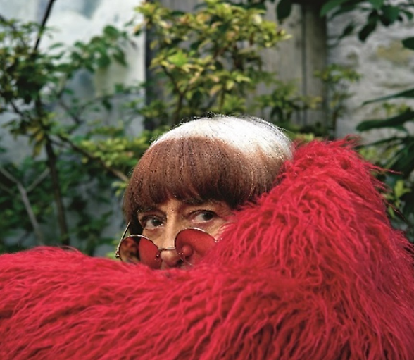 Gli occhi curiosi e la fotografia di Agn&egrave;s Varda in mostra a Roma