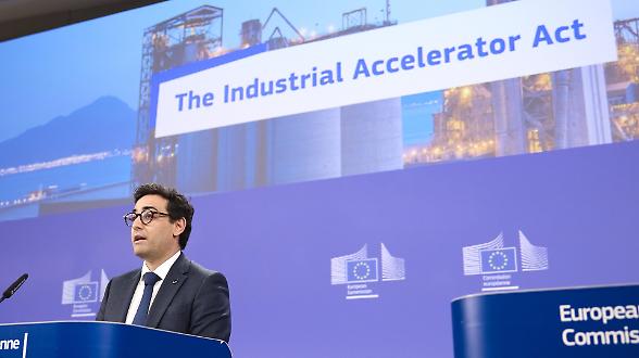 Il piano di Bruxelles per proteggere l&rsquo;industria dalla competizione cinese