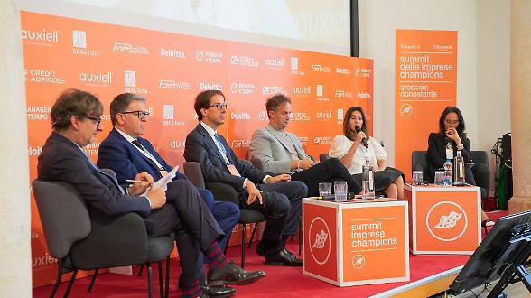 Le mille imprese che nell&rsquo;incertezza generano oltre 107 miliardi di ricavi