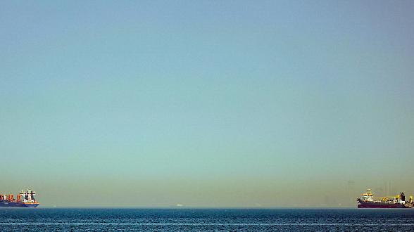 Hormuz &laquo;zona di guerra&raquo;. Stop di Maersk ad altre due rotte