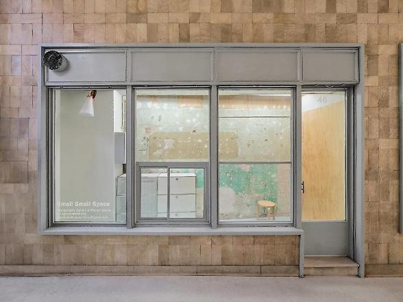 Spazi ridotti per ospitare l&rsquo;arte. Si diffondono le mini gallerie  