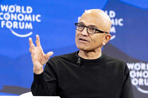 Scontro tra Anthropic e Pentagono. Microsoft si schiera con Amodei