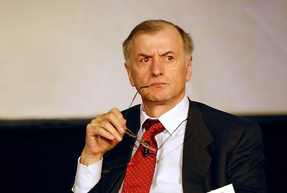 Reply, salgono ricavi e utili. Ma il titolo crolla (-15%)