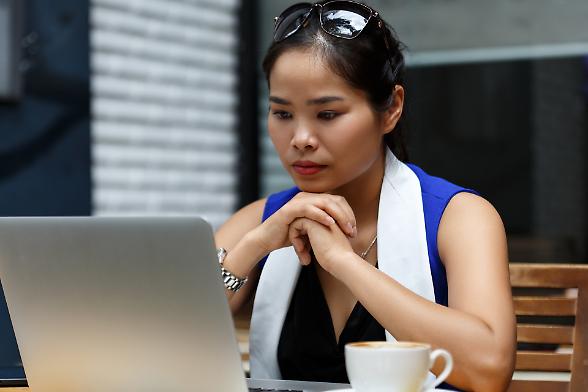 Il prezzo del petrolio sale, si lavora da casa