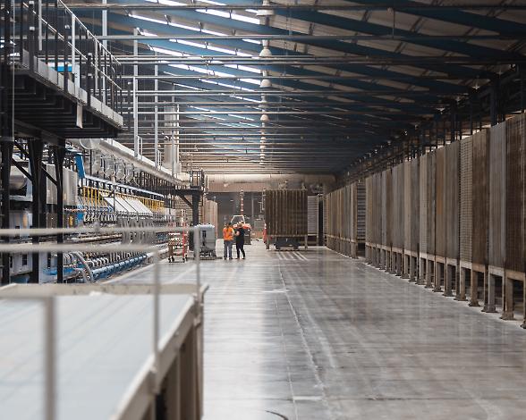 Ceramica, la holding inglese Victoria chiude il sito di Solignano