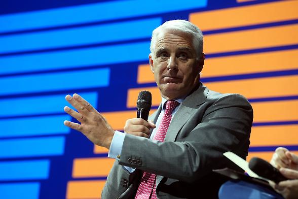 Orcel apre al negoziato con Commerzbank. &laquo;Se il confronto sar&agrave; positivo, rivediamo l'Ops&raquo;