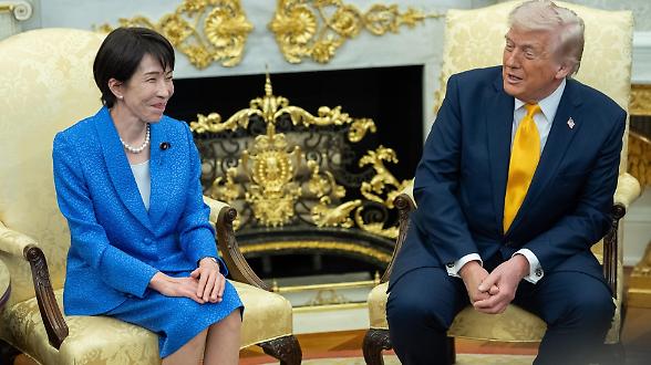 Takaichi a Washington, il tycoon contento di Tokyo: &laquo;Vogliono fare di pi&ugrave; a Hormuz, non come la Nato&raquo;